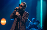 Pop star Yaşar live at the Islington Assembly Hall this autumn